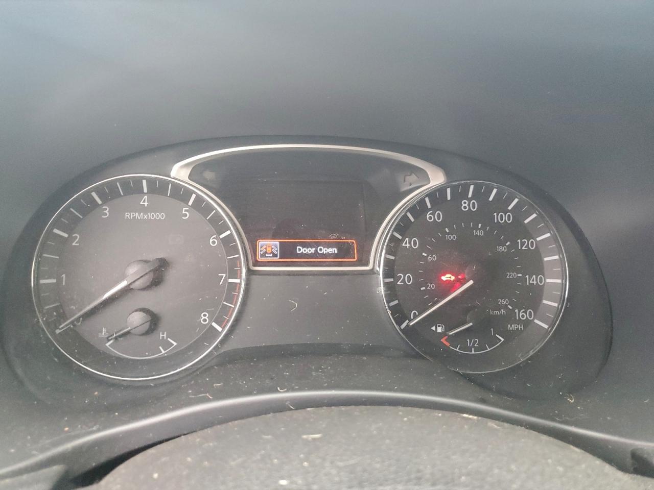 Nissan Pathfinder Sv Image 7