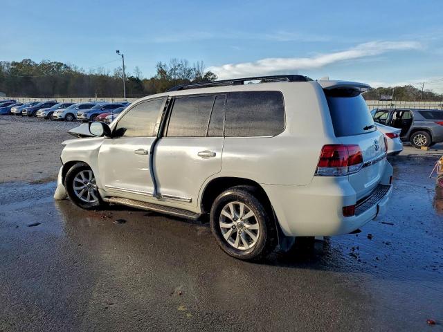 Toyota Land Cruis Vx-r Image 3