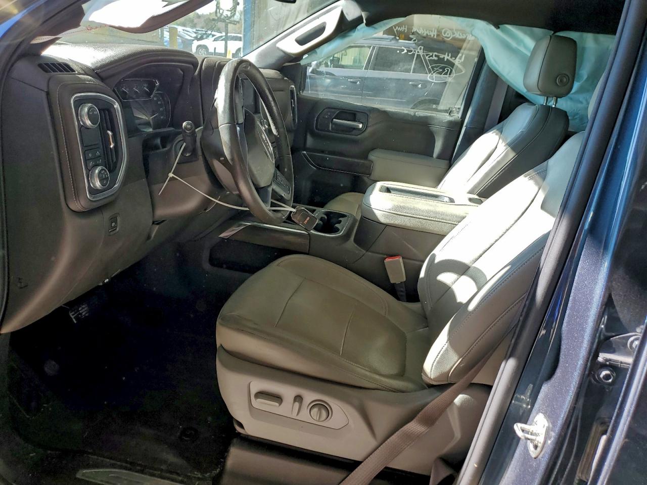 GMC Sierra C1500 Slt Image 2