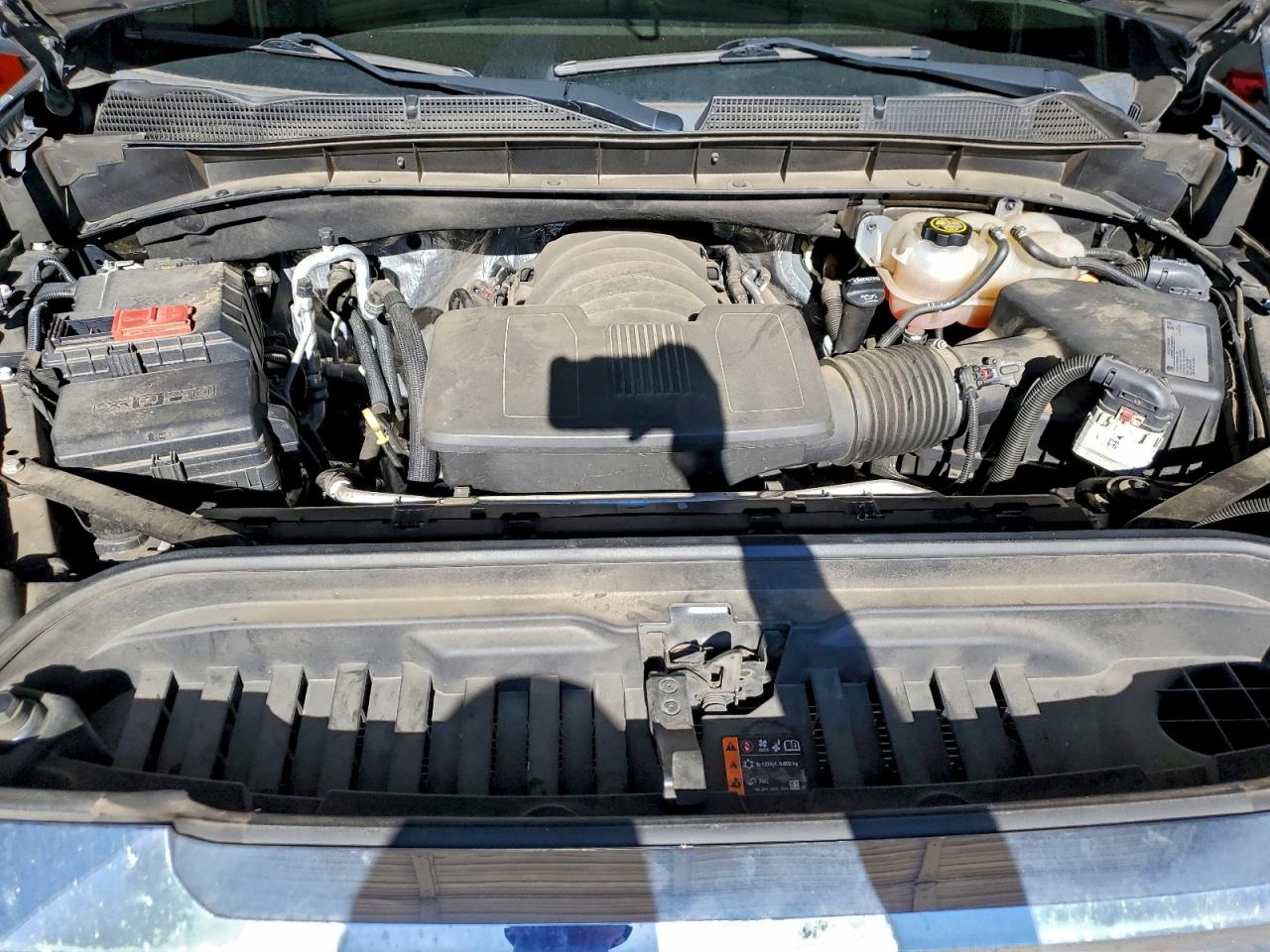 GMC Sierra C1500 Slt Image 6