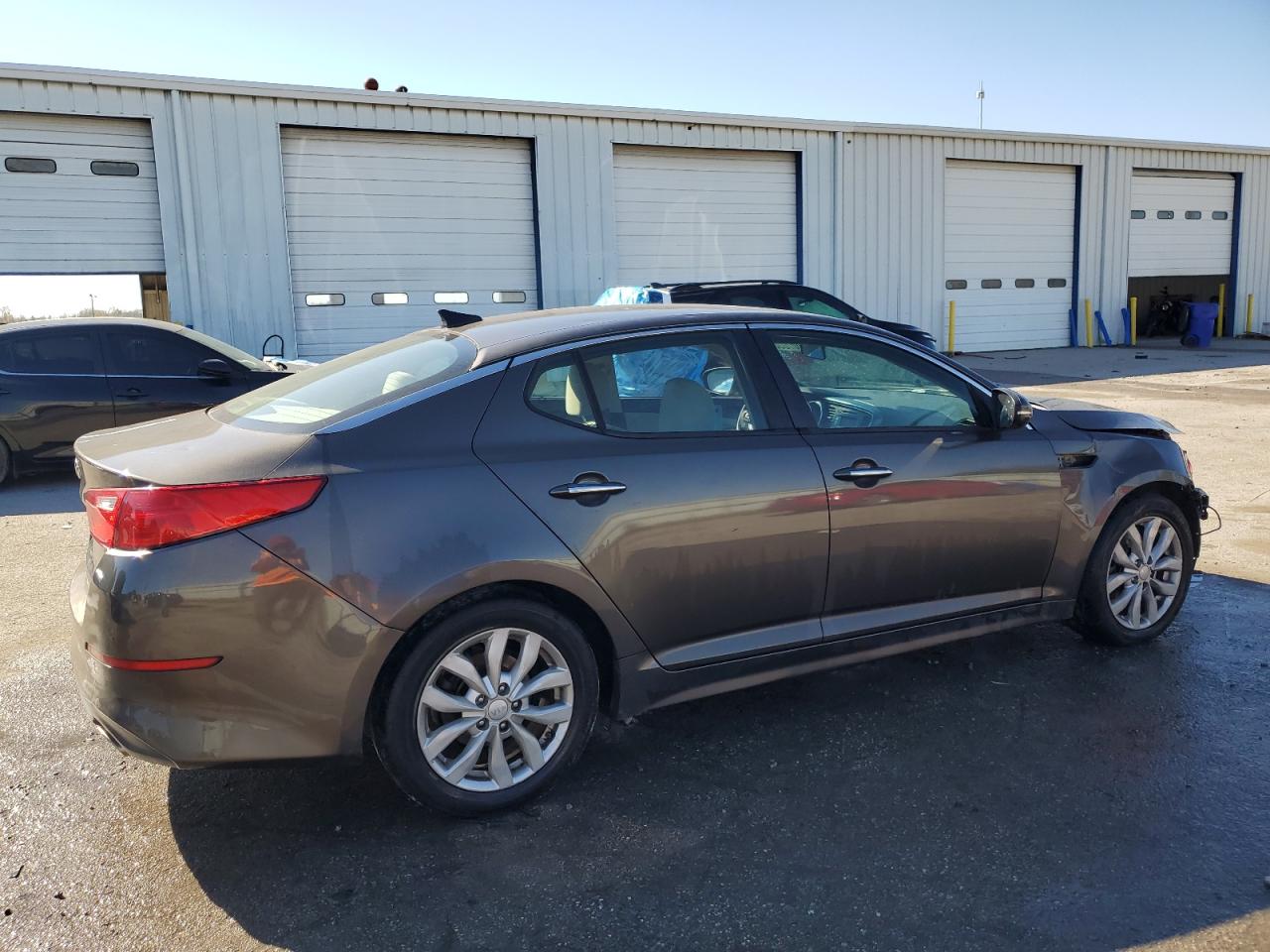 Kia Optima Lx Image 2