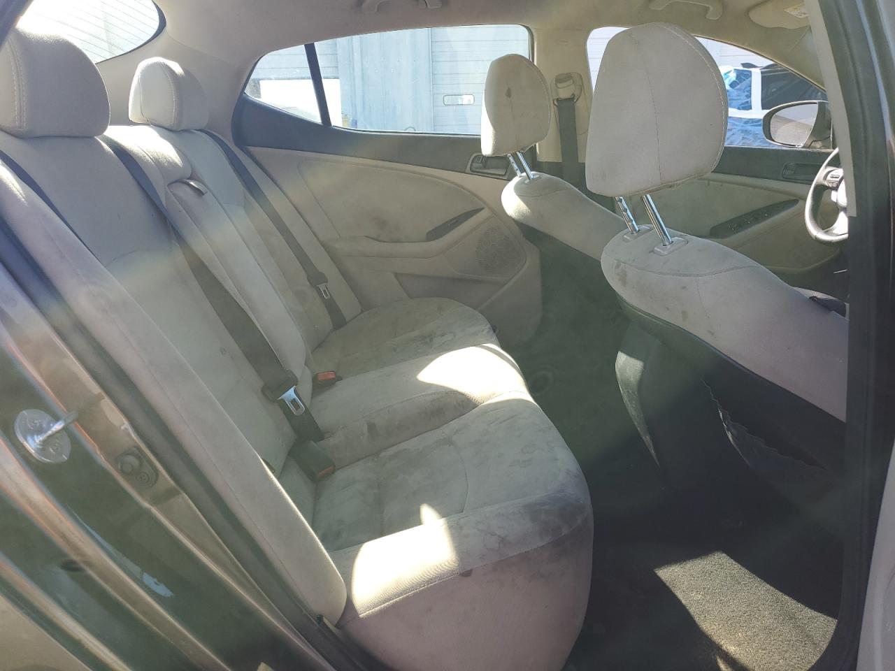 Kia Optima Lx Image 13