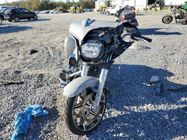 Harley-Davidson Fl Image 2