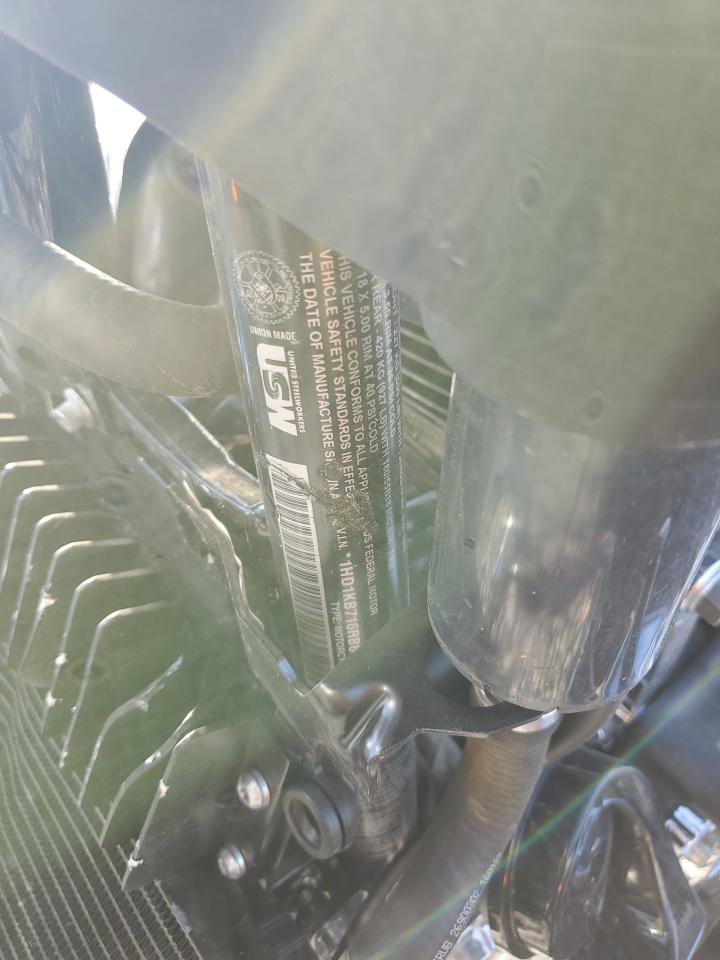 Harley-Davidson Fl Image 8