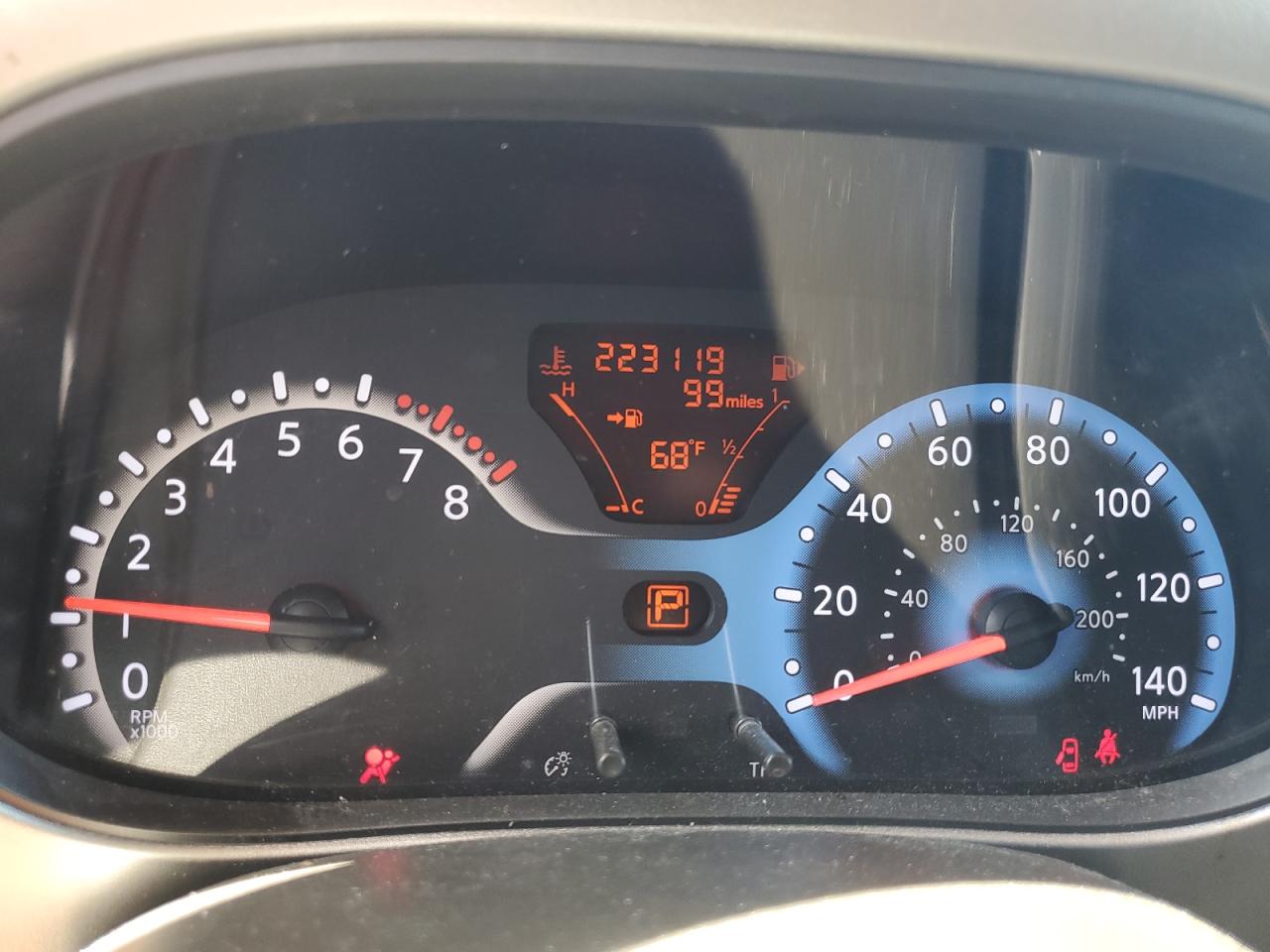 Nissan cube Base Image 8