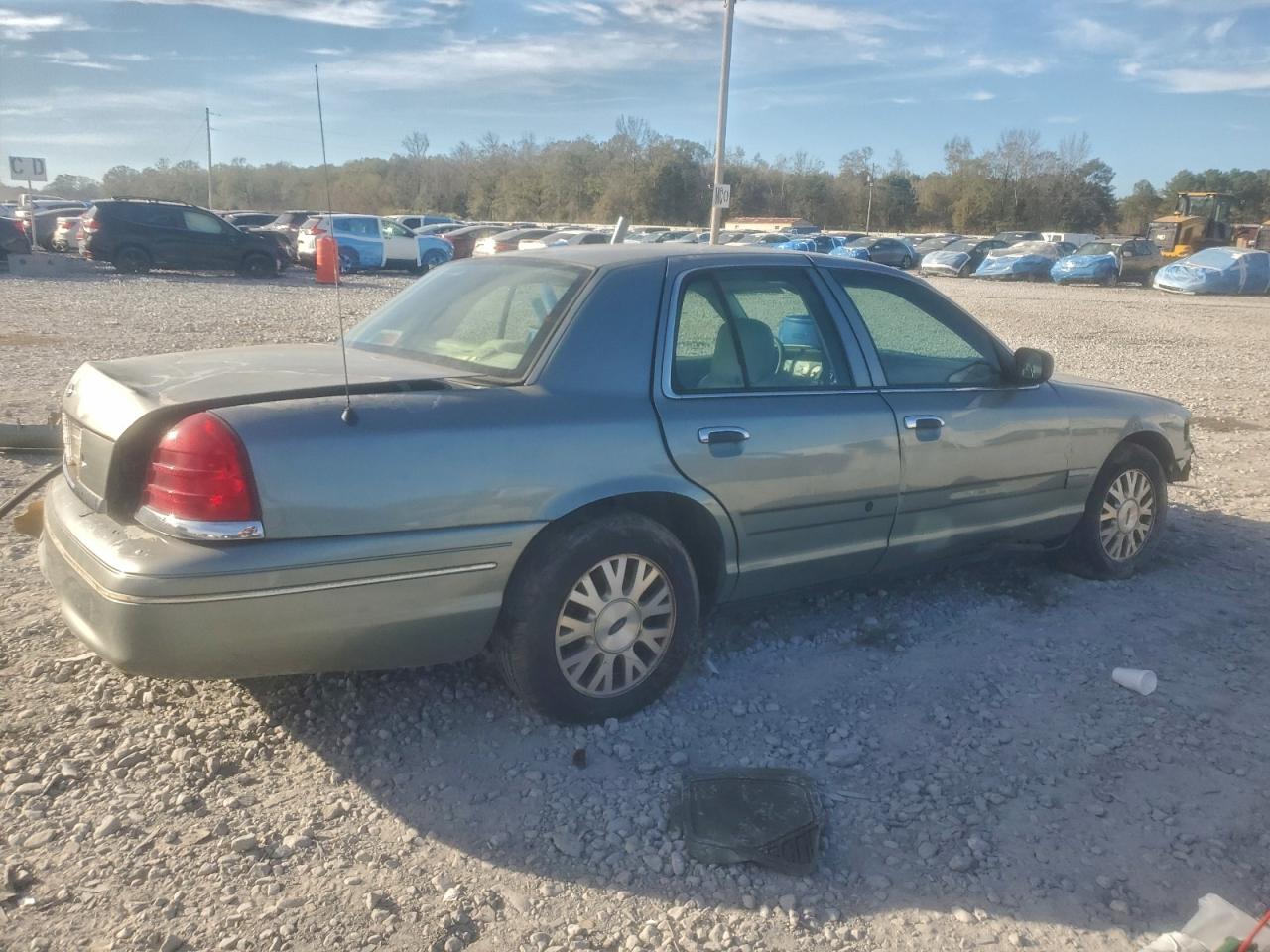 Ford Crown Vic Lx Image 13