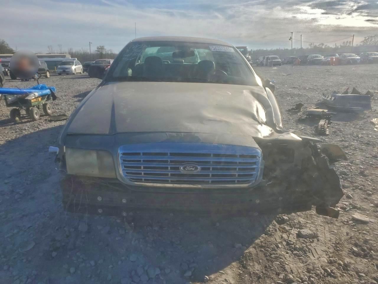 Ford Crown Vic Lx Image 2