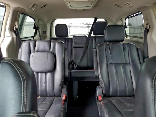 Chrysler Minivan Touring L Image 12