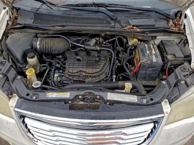 Chrysler Minivan Touring L Image 13