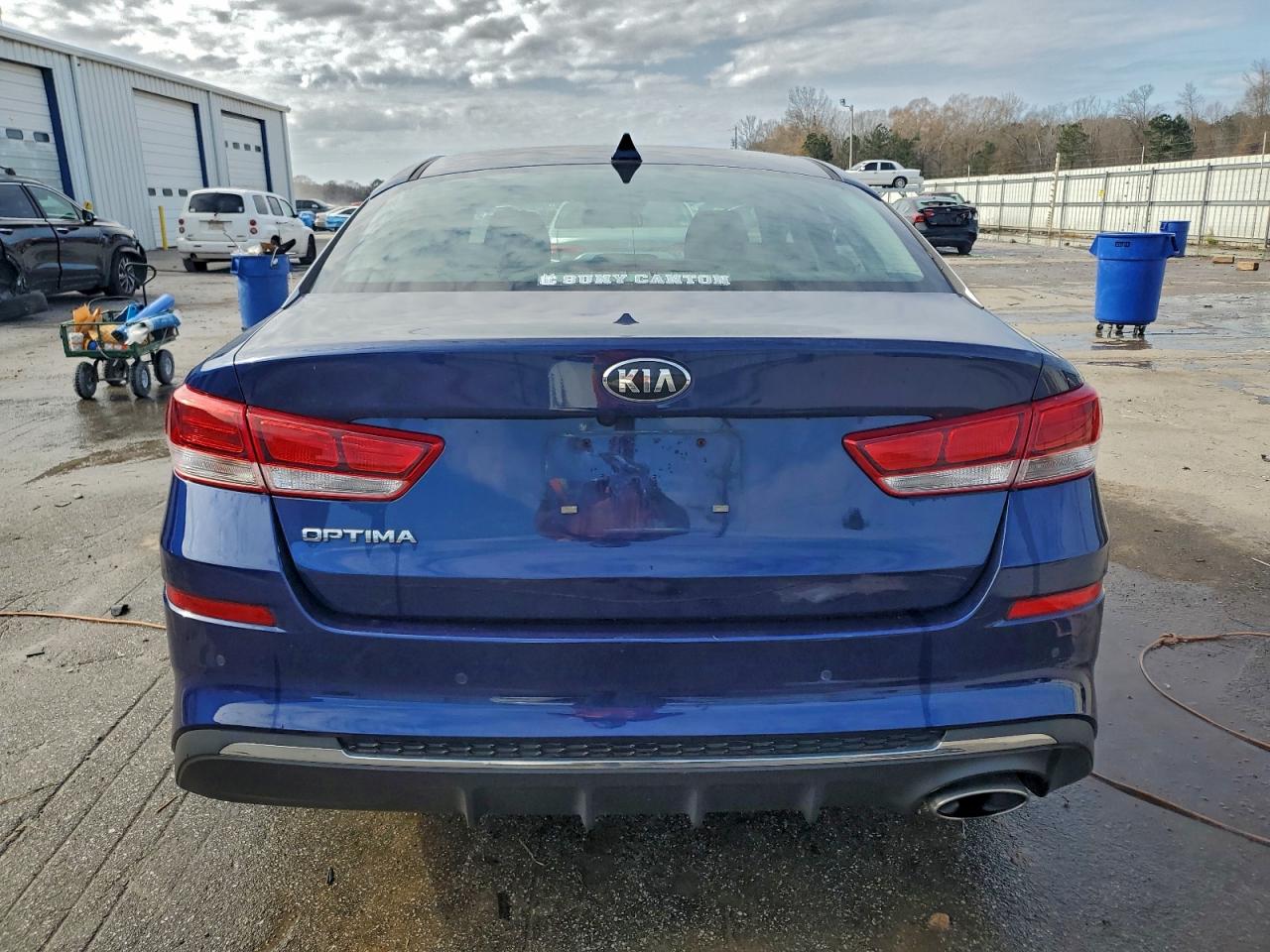 Kia Optima Lx Image 2