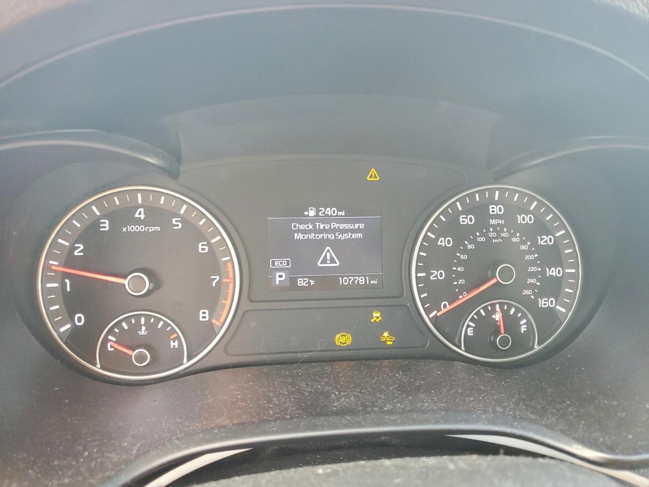 Kia Optima Lx Image 9