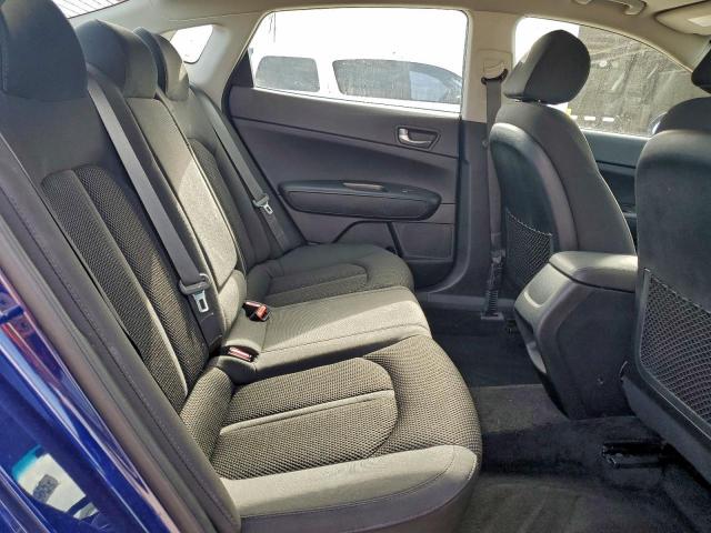 Kia Optima Lx Image 8