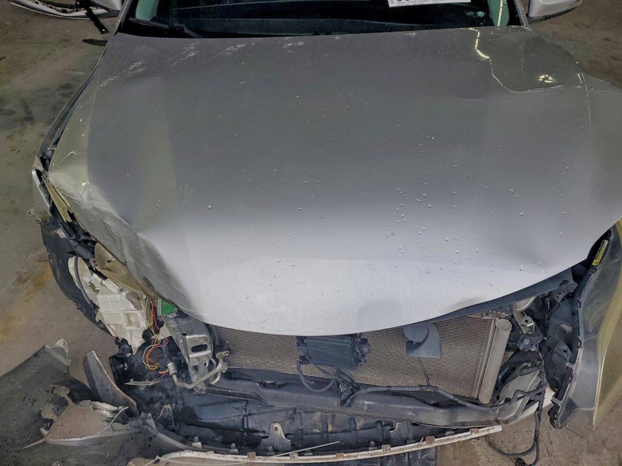 Toyota Avalon Base Image 9