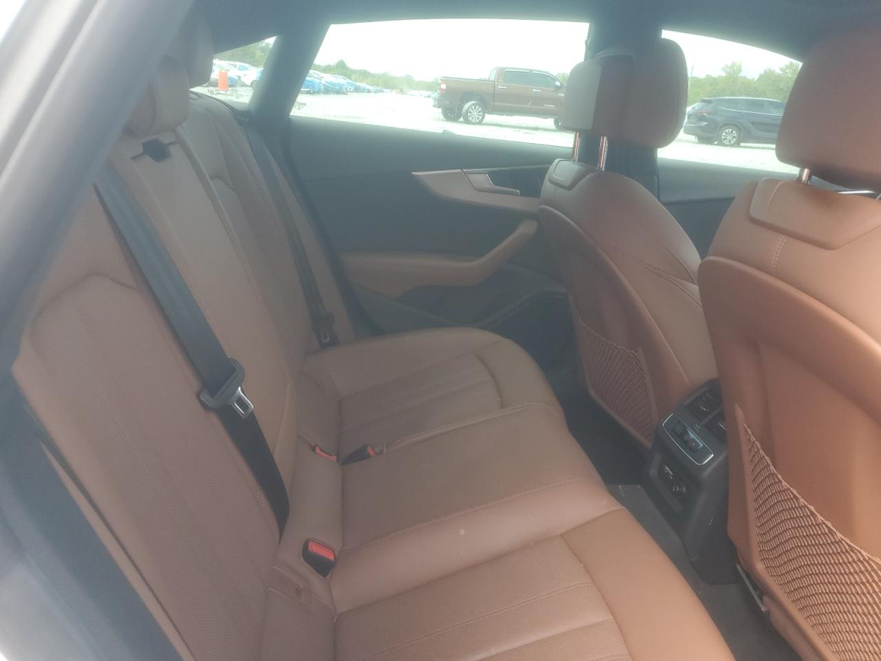 Audi A5 Premium Plus 45 Image 11