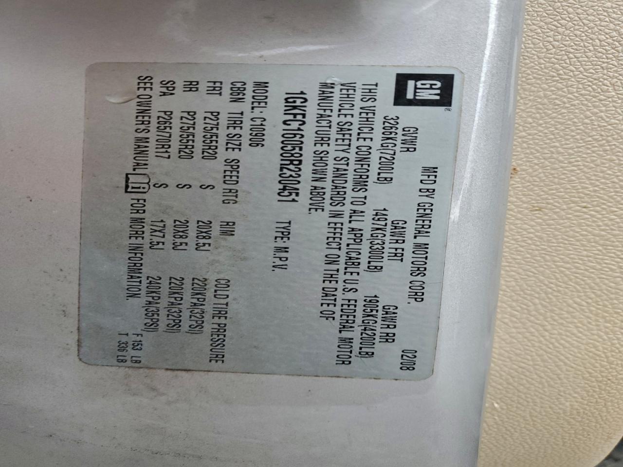 GMC Yukon C1500 Image 6