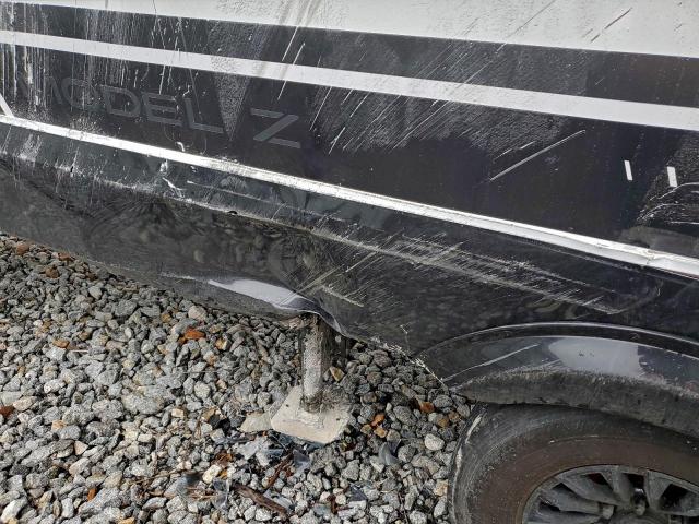 Brinkley Model Z Image 10