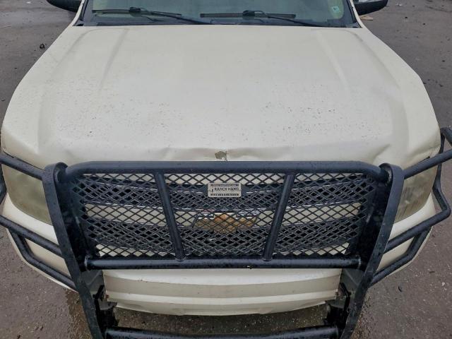 Chevrolet Suburban C1500 Ltz Image 11