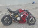 Ducati Panigale V4s Image 1