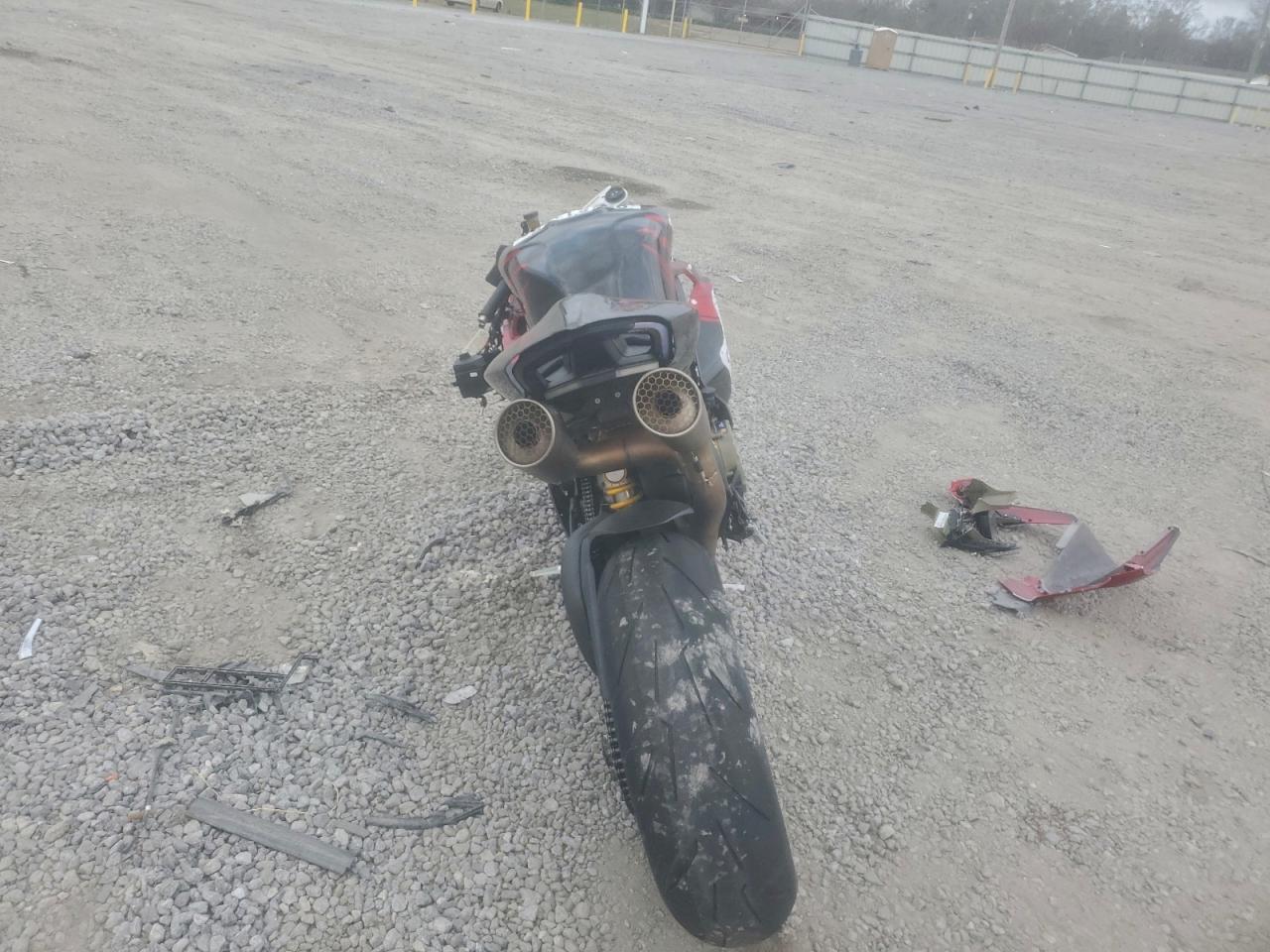 Ducati Panigale V4s Image 9