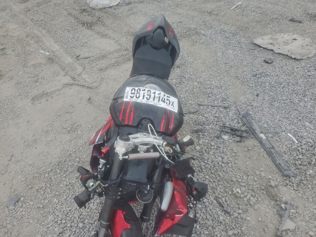 Ducati Panigale V4s Image 6