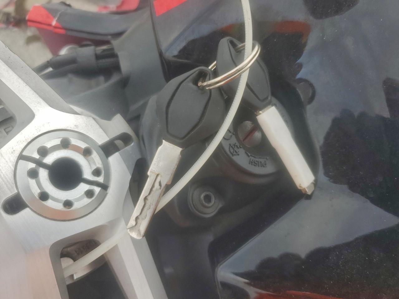 Ducati Panigale V4s Image 7