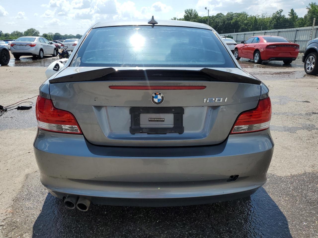 BMW 1 Series I Image 12