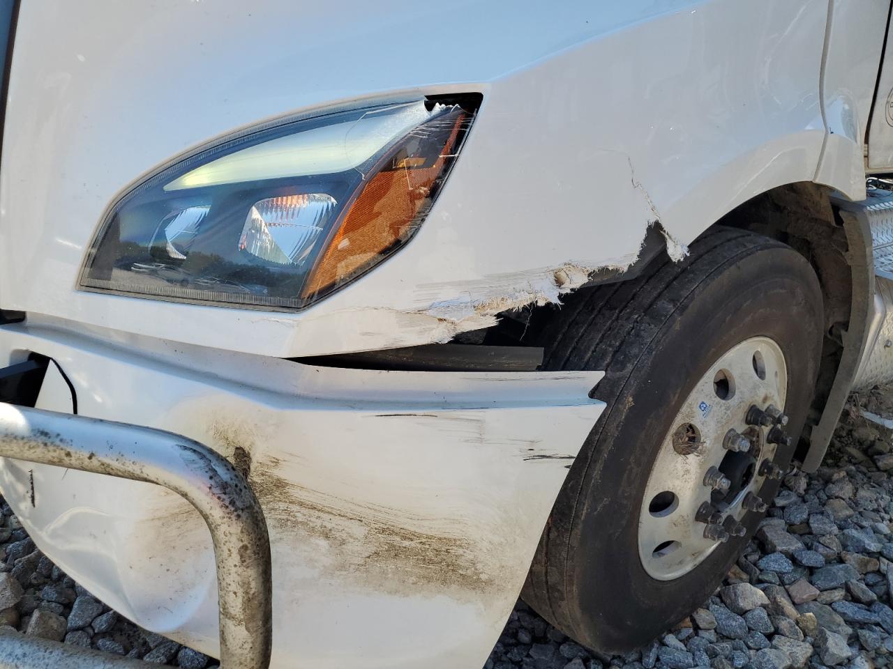 Freightliner Cascadia 1 Image 7