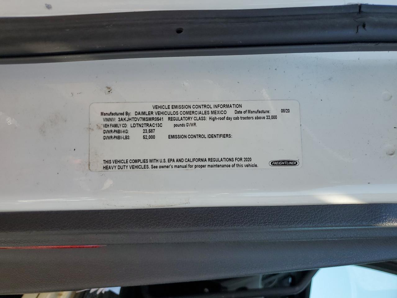 Freightliner Cascadia 1 Image 10