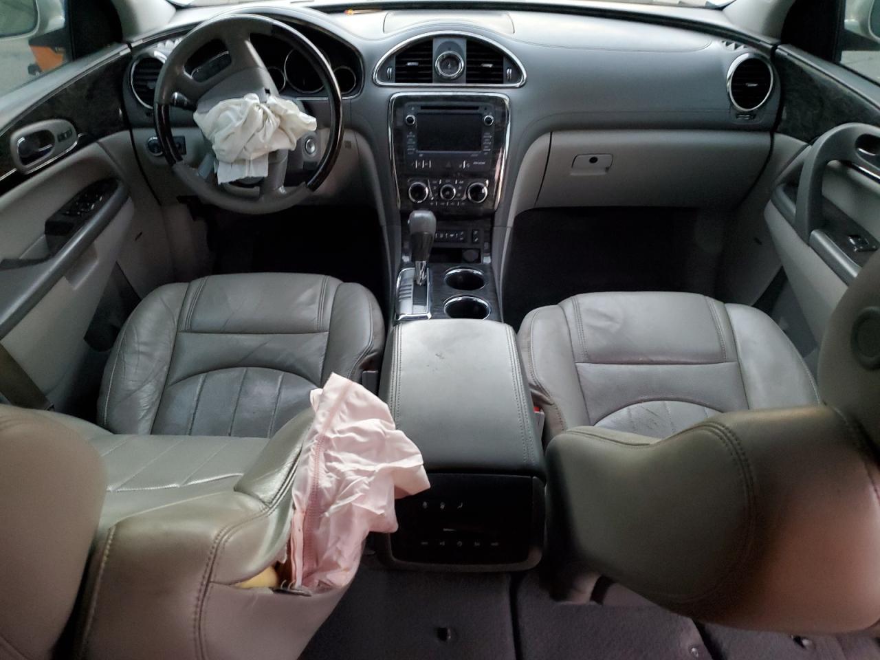 Buick Enclave Image 5