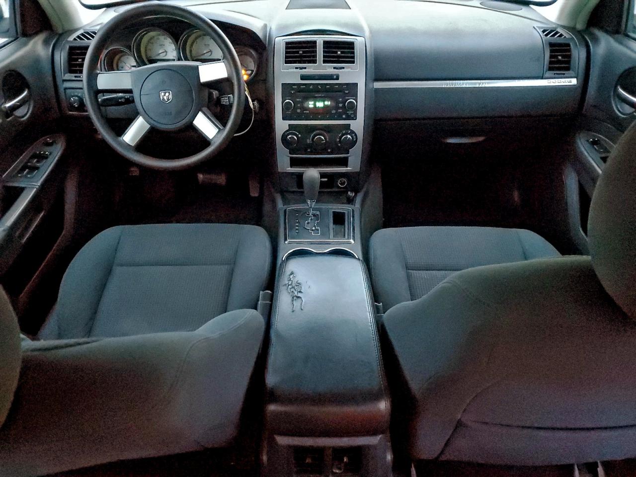 Dodge Charger Sxt Image 9