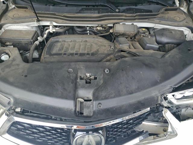 Acura MDX Image 12
