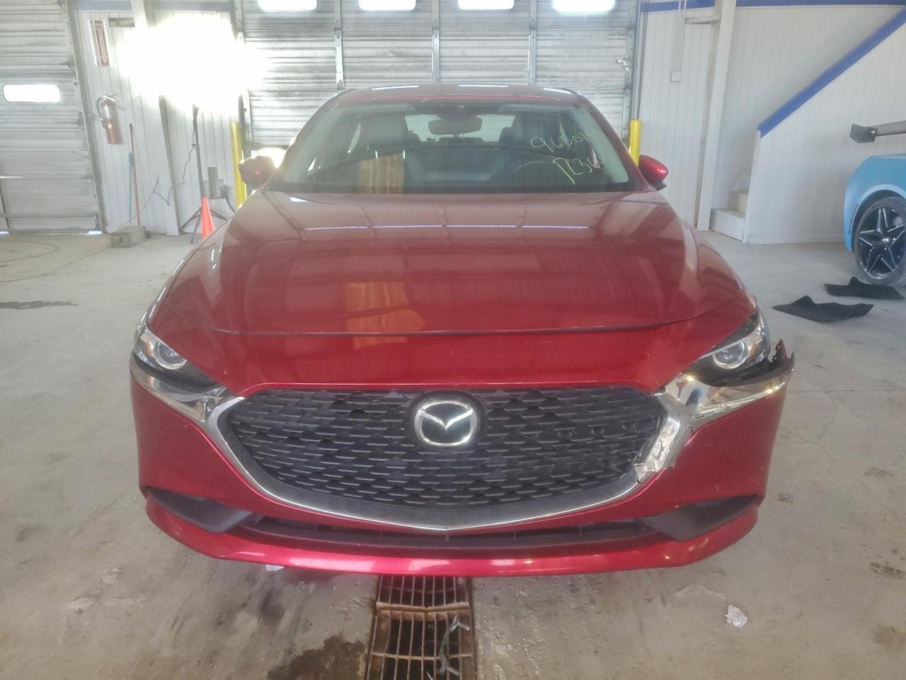 Mazda 3 Select Image 2