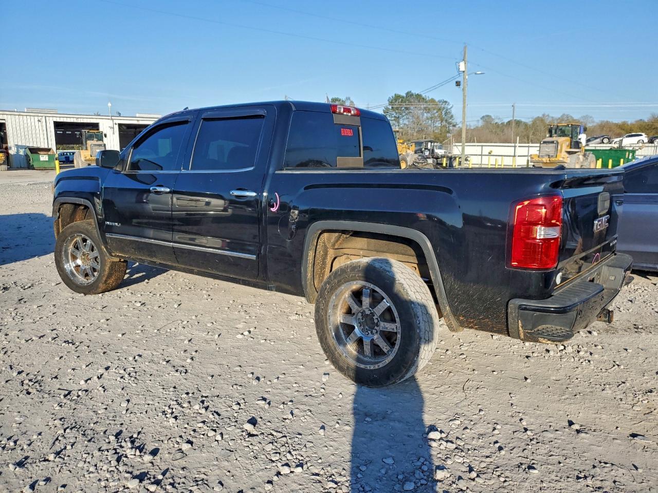 GMC Sierra K1500 Denali Image 2