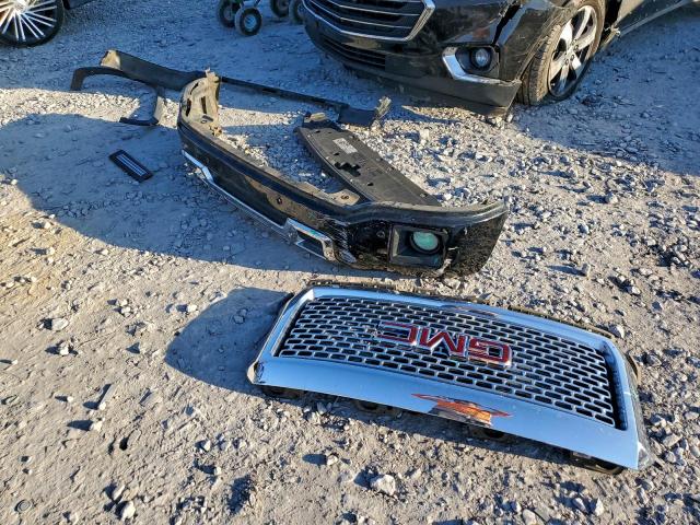 GMC Sierra K1500 Denali Image 6