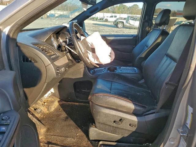 Dodge Caravan Gt Image 6