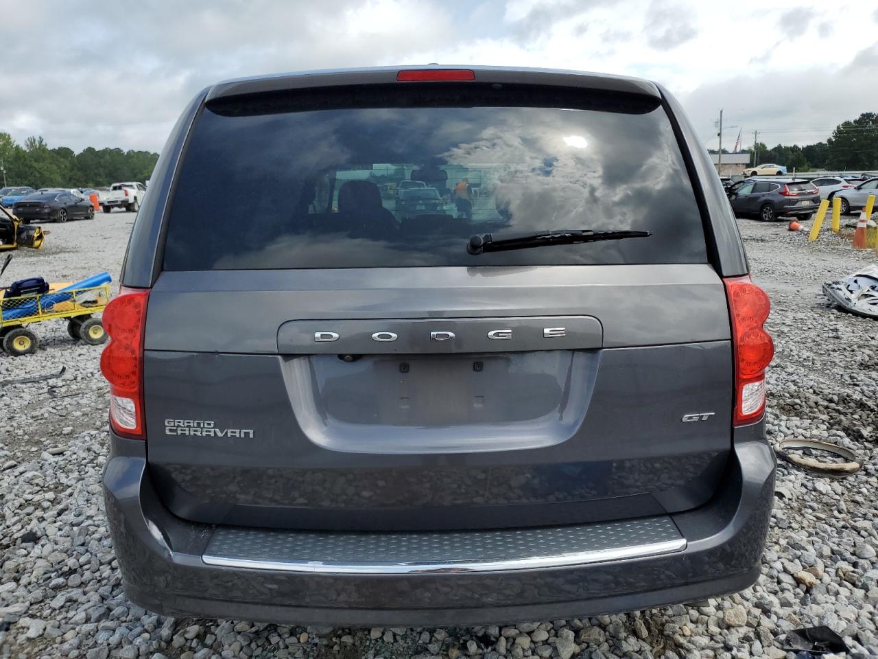 Dodge Caravan Gt Image 4