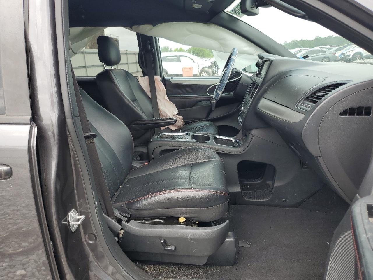 Dodge Caravan Gt Image 7