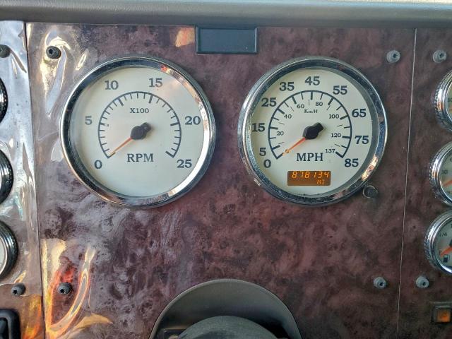 International 9900i Trac 9400i Image 9