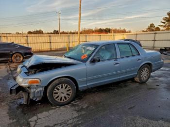  Salvage Ford Crown Vic