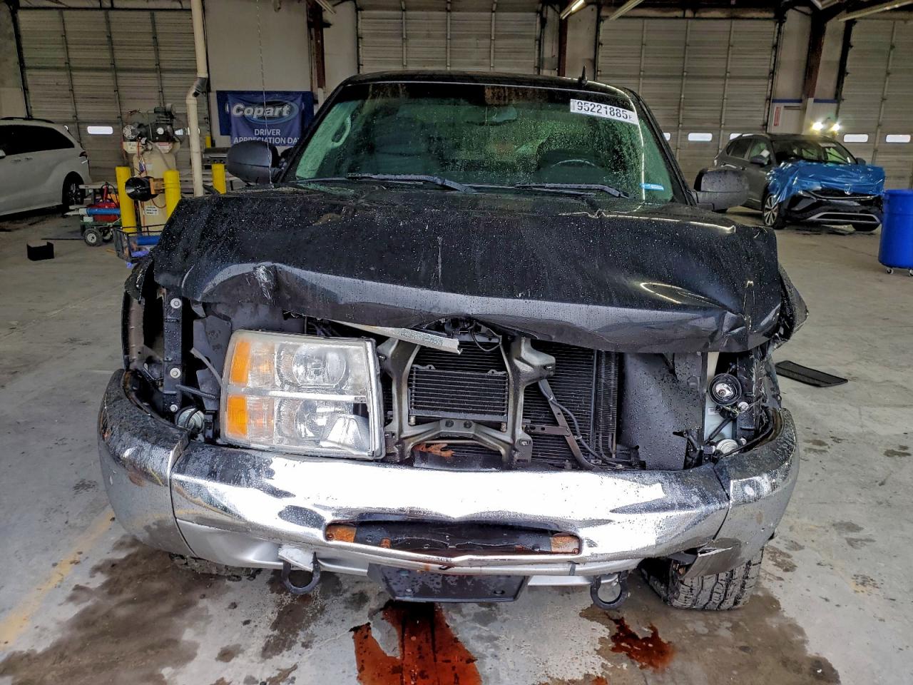 Chevrolet Silverado K1500 Lt Image 9