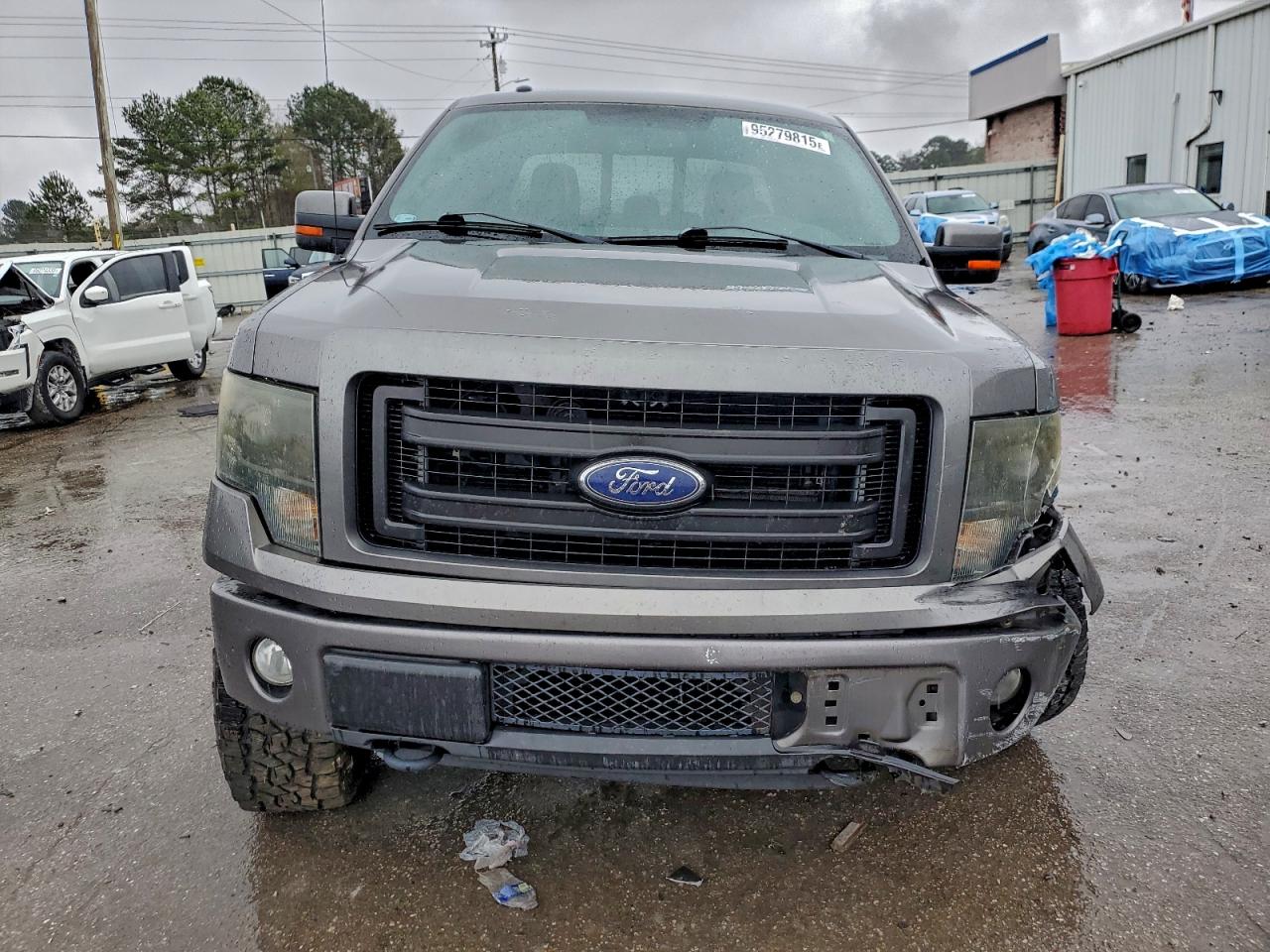 Ford F-150 Supercrew Image 4