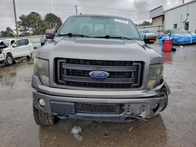 Ford F-150 Supercrew Image 4