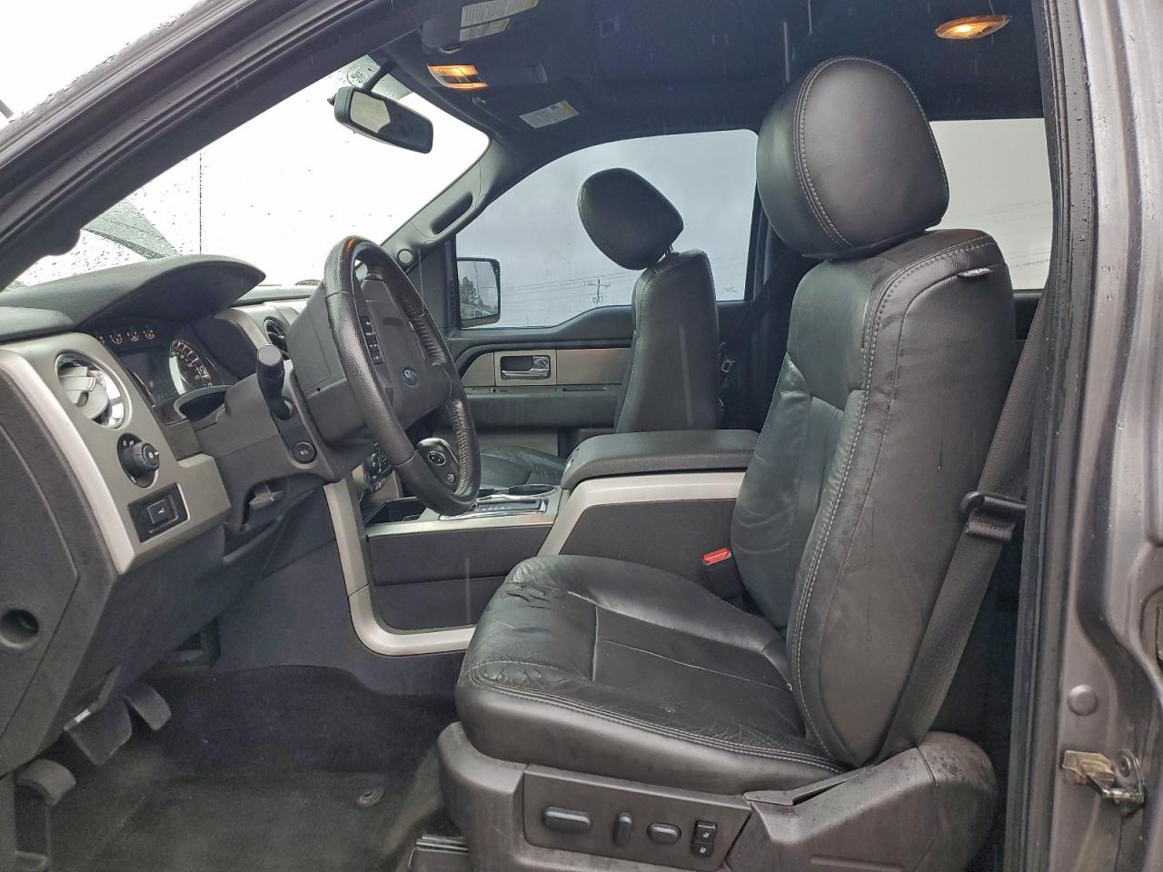 Ford F-150 Supercrew Image 11