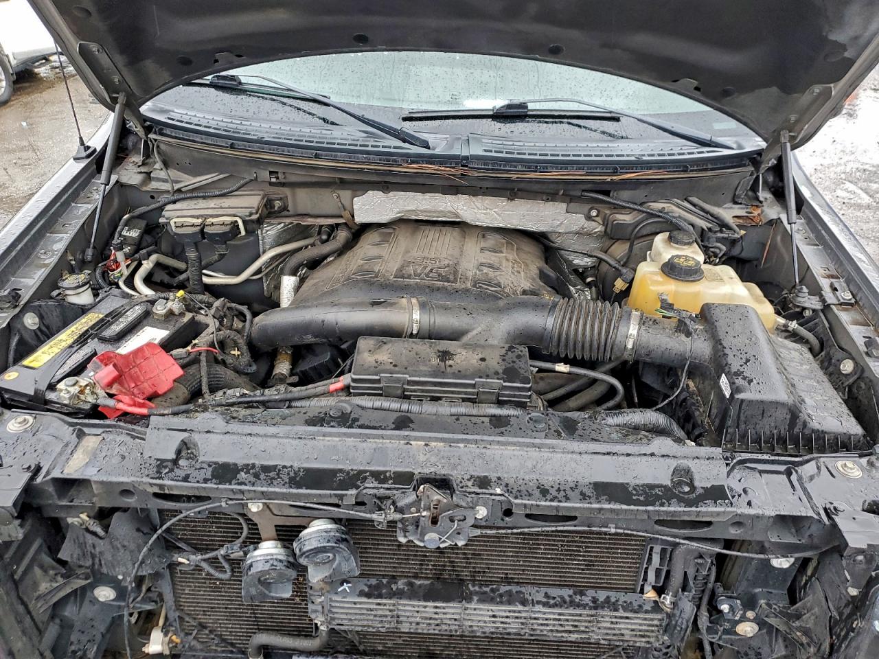 Ford F-150 Supercrew Image 10