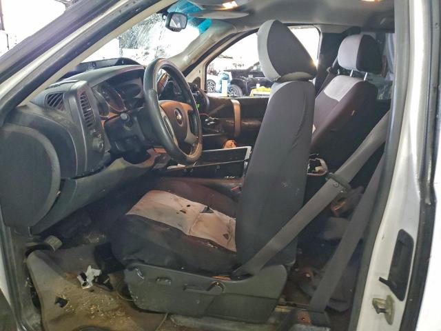 Chevrolet Silverado K1500 Lt Image 2