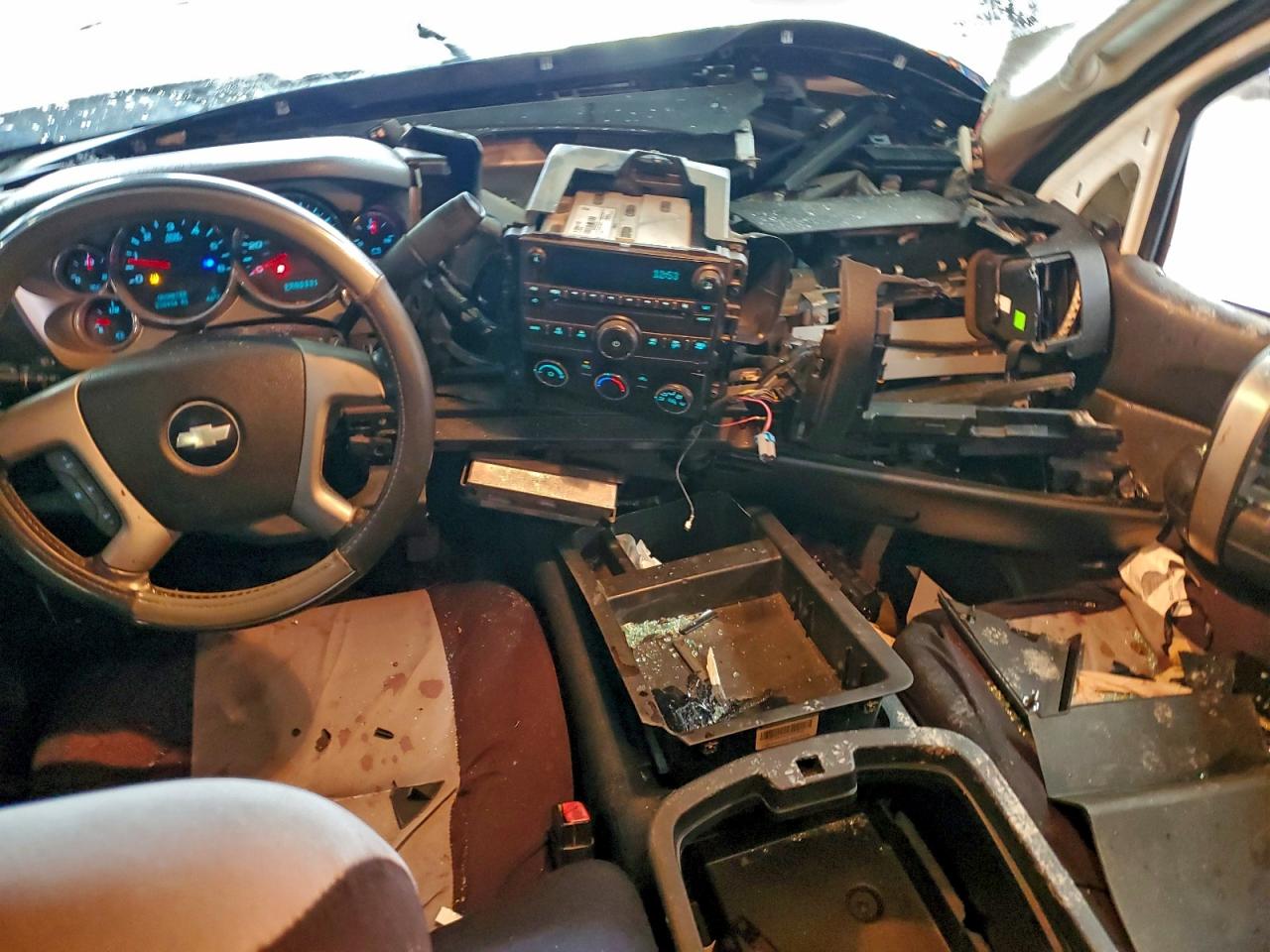 Chevrolet Silverado K1500 Lt Image 11