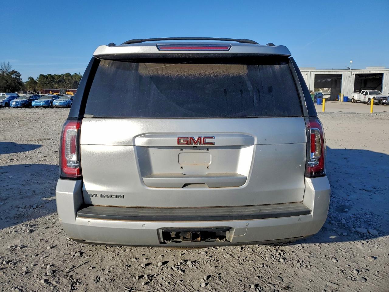 GMC Yukon Slt Image 3