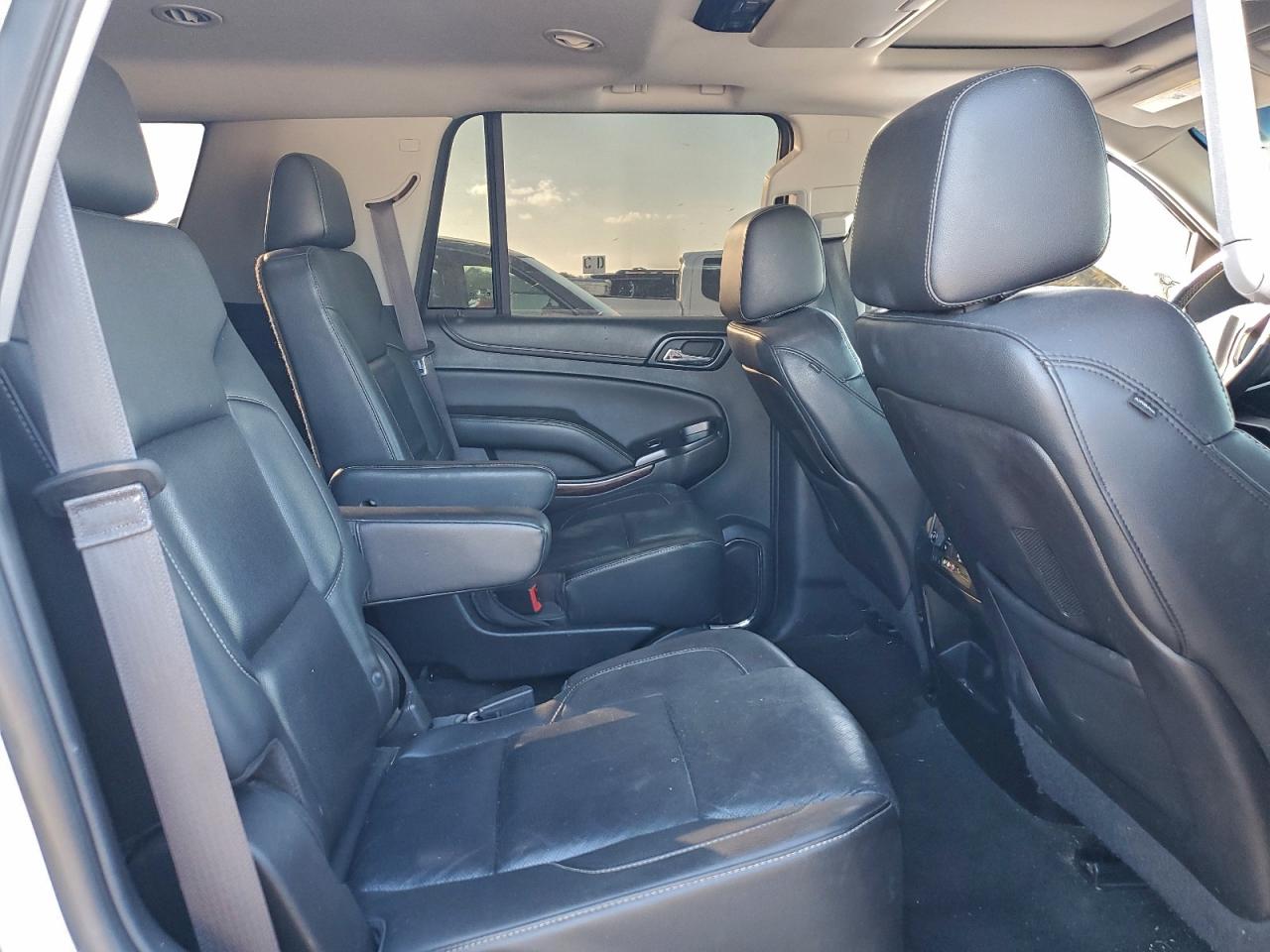 GMC Yukon Slt Image 4