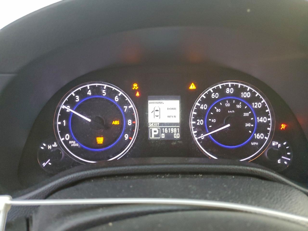 INFINITI G25 Base Image 4