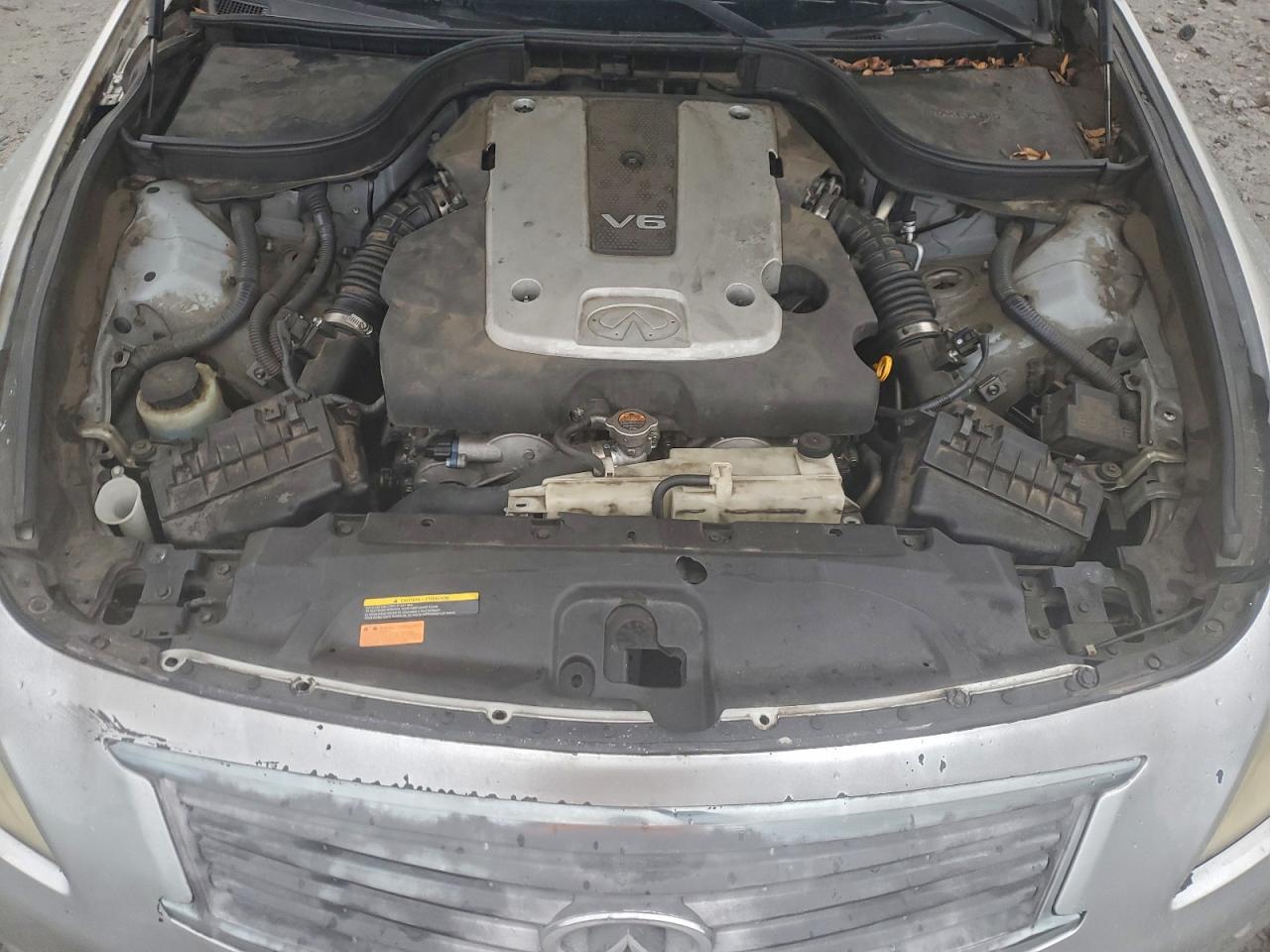 INFINITI G25 Base Image 2